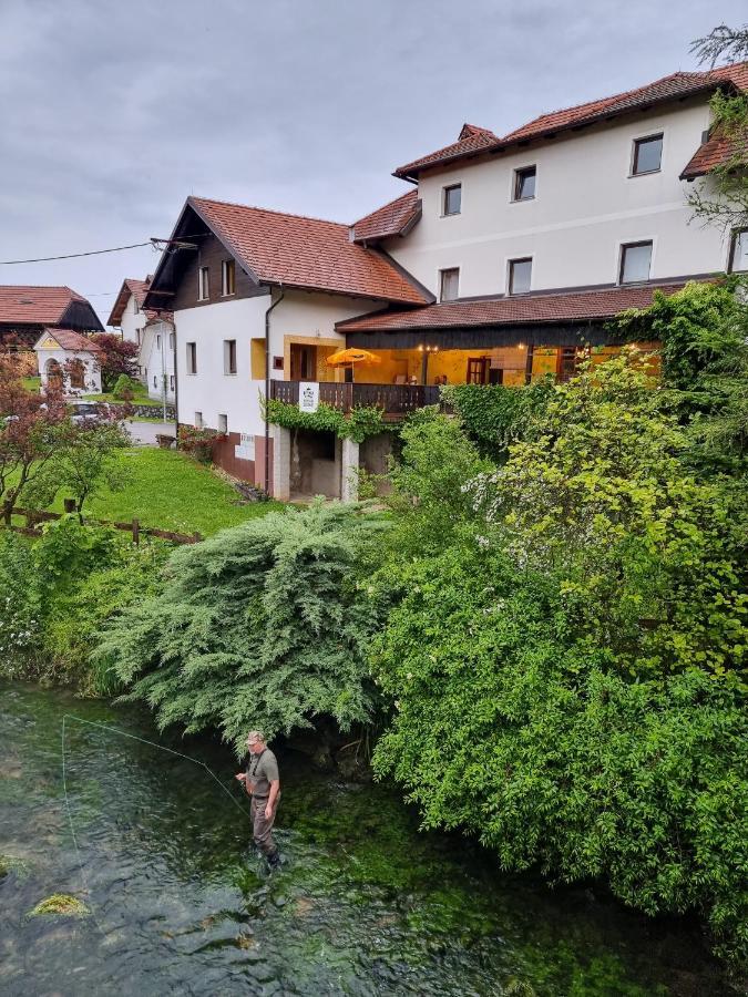 Krka River Lodge Znojile pri Krki Exterior foto